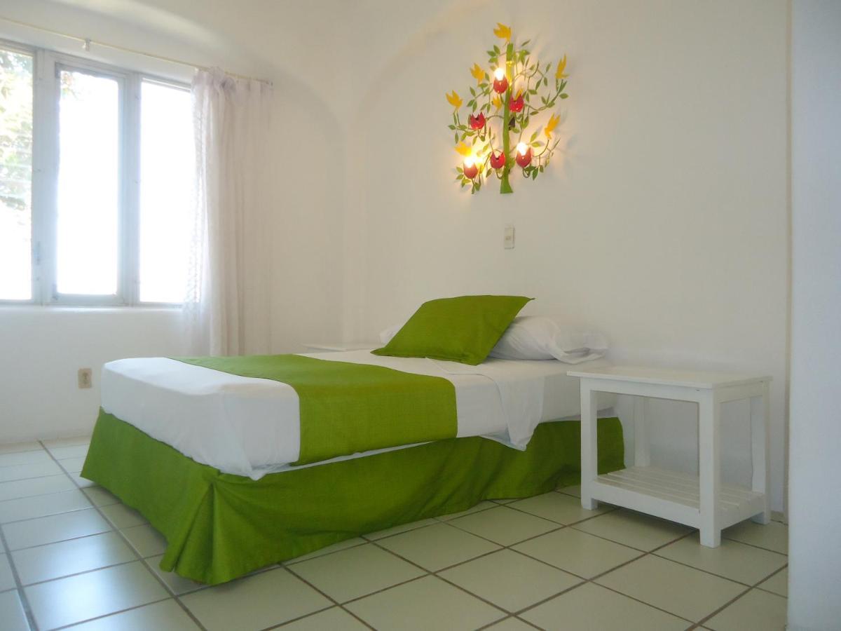Casa Mexicana La Reyna Manzanillo Εξωτερικό φωτογραφία