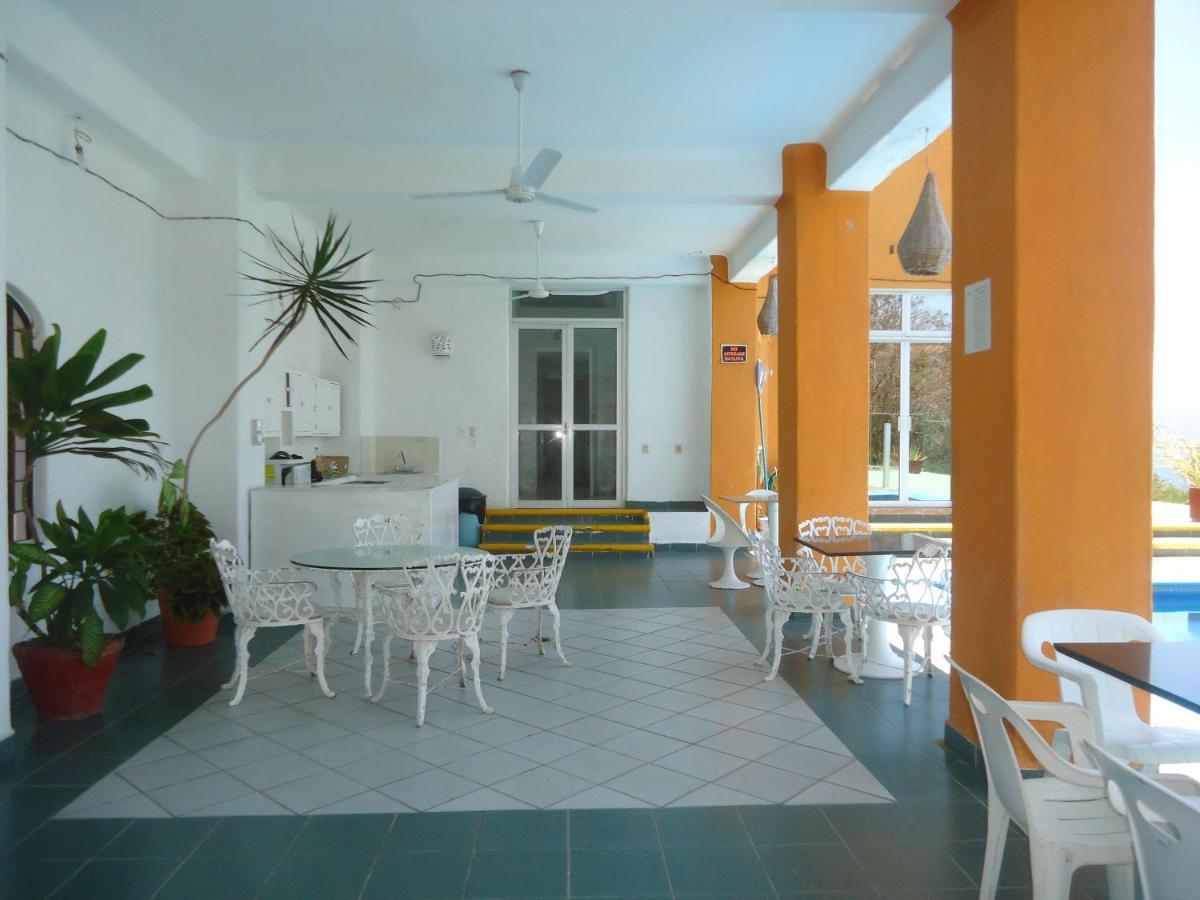 Casa Mexicana La Reyna Manzanillo Εξωτερικό φωτογραφία